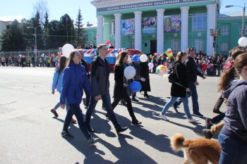 Первомайская демонстрация трудящихся Орджоникидзевского района