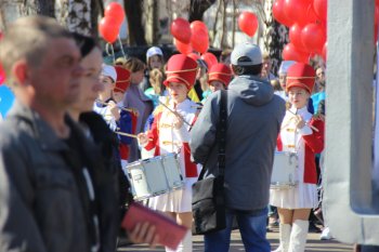 Первомайская демонстрация трудящихся Орджоникидзевского района