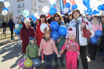 Первомайская демонстрация трудящихся Орджоникидзевского района
