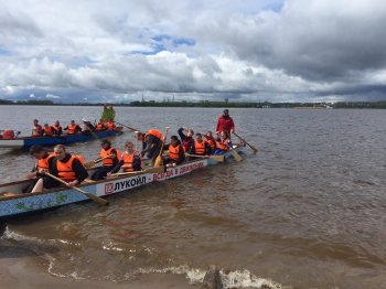 Гонки на лодках класса «Дракон»