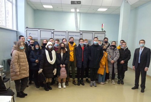 Экскурсия студентов специальности ТМС на МТФ ПНПУ