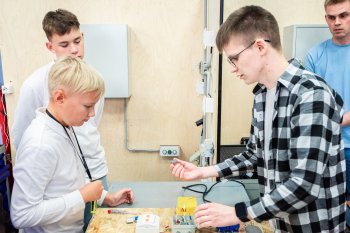 Дети едут к Детям: Семейная профориентация
