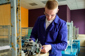 ДЕМОНСТРАЦИОННЫЙ ЭКЗАМЕН: Электрики